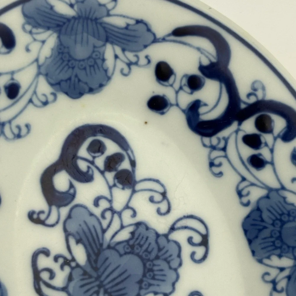 Vintage Pedestal Chinoiserie Blue and White Floral Ceramic Soap Dish